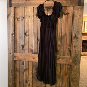 H&M Jersey Off The Shoulder Maxi Dress w/ Slit